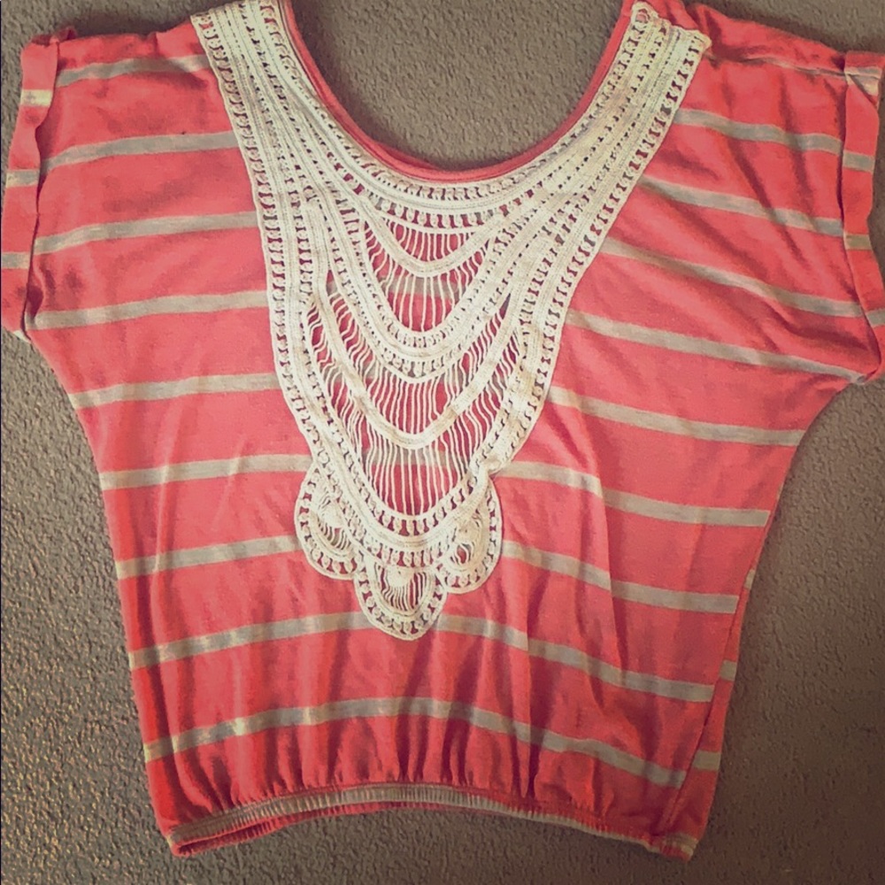 Crocket front top
